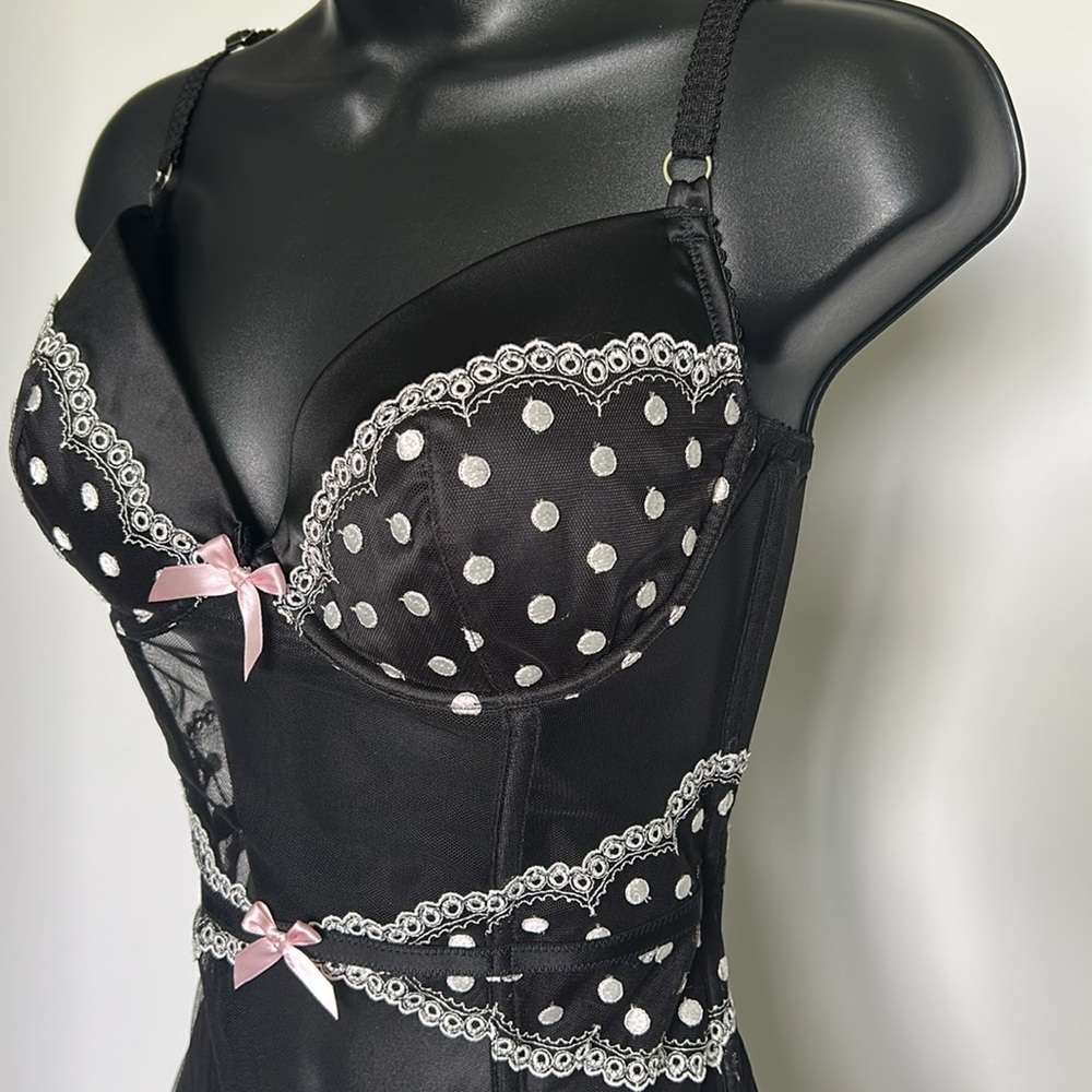 🆕 VICTORIA’S SECRET Black Bustier Corset Polka Dots Garters NWT Size 36D - Picture 3 of 16